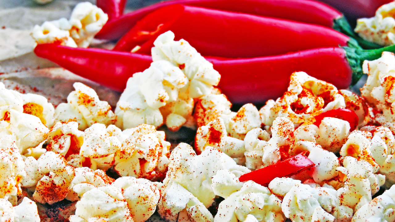 Chili Popcorn 17 New Year’s Eve appetizers that’ll keep guests coming back for more